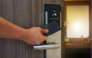 ổ khóa cửa thông minh