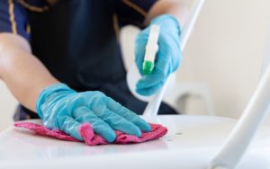 đối tượng nên sử dụng dịch vụ vệ sinh công nghiệp